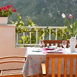 Kate Tatil Evi